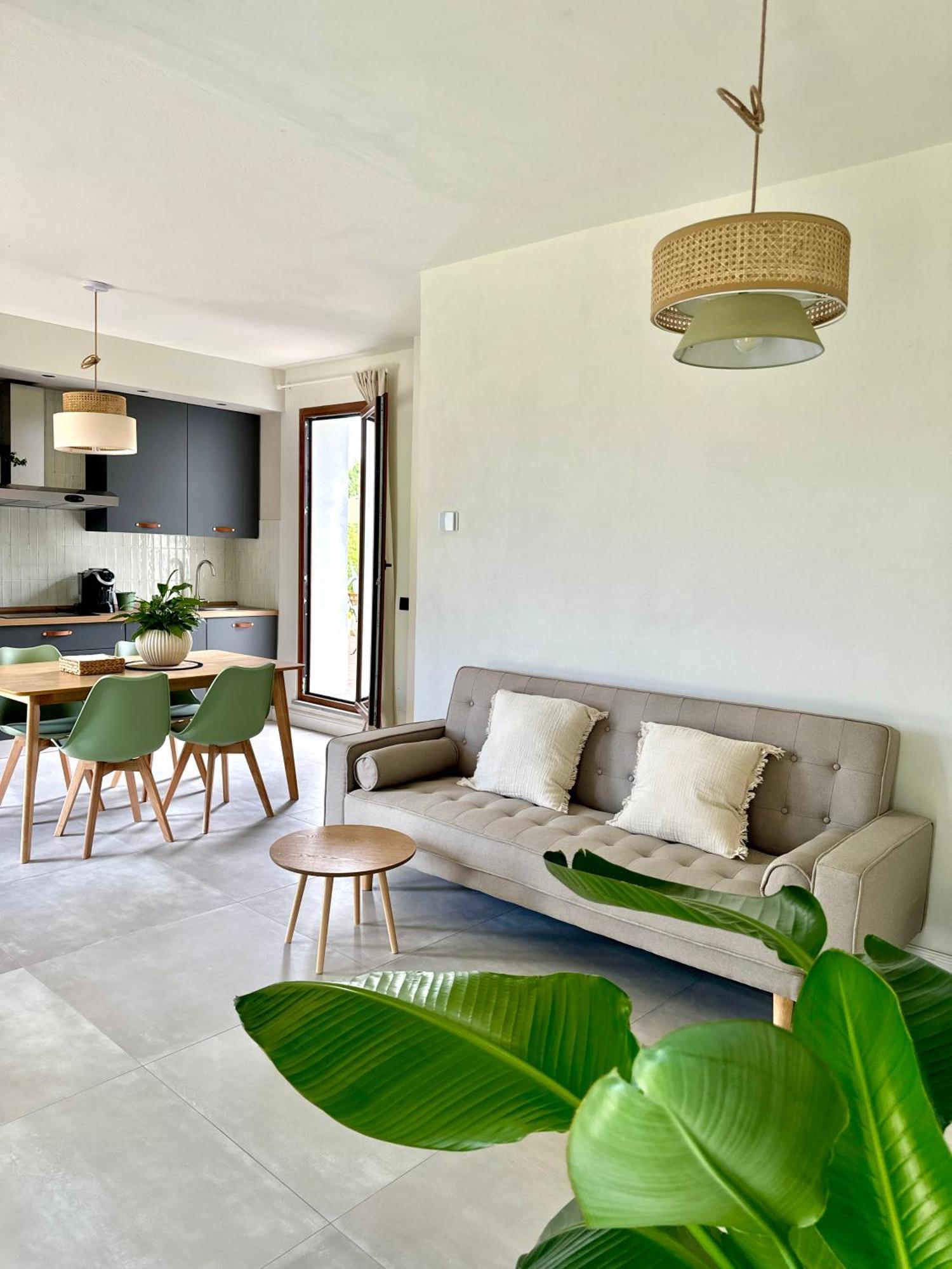 Il Cortile Del Borgo Villa Borgo Ticino Bagian luar foto