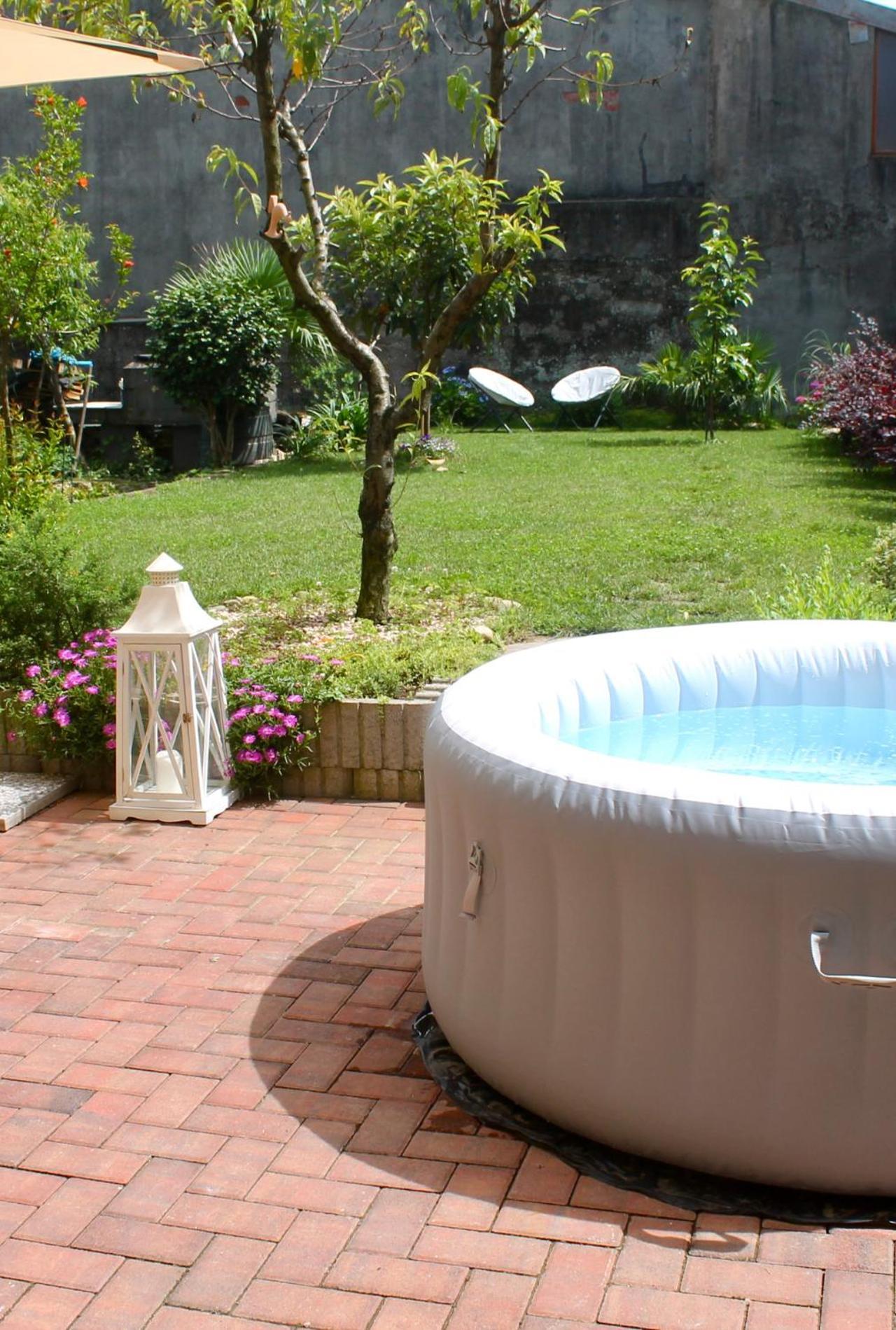 Il Cortile Del Borgo Villa Borgo Ticino Bagian luar foto